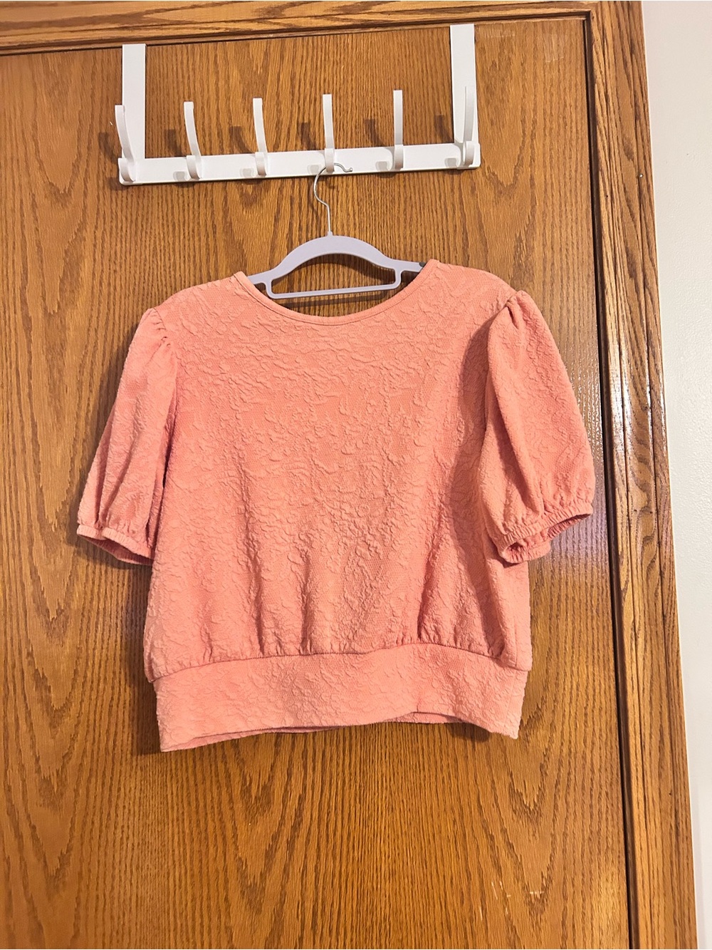 SO Coral Pink Textured Puff-Sleeve Short Sleeve Top